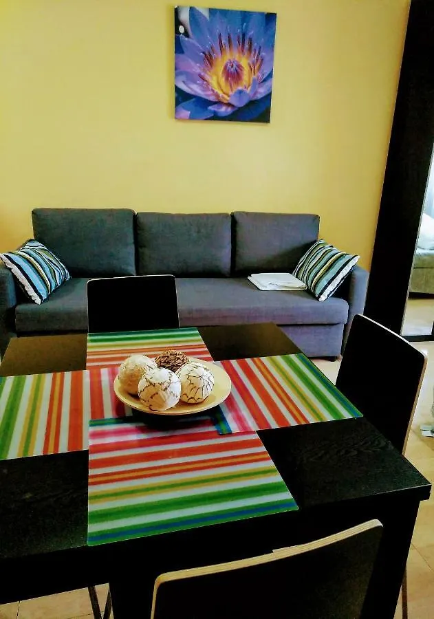 Apartamento Domingo Lozano マラガ 0*,